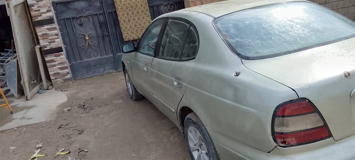 ***********
***********
