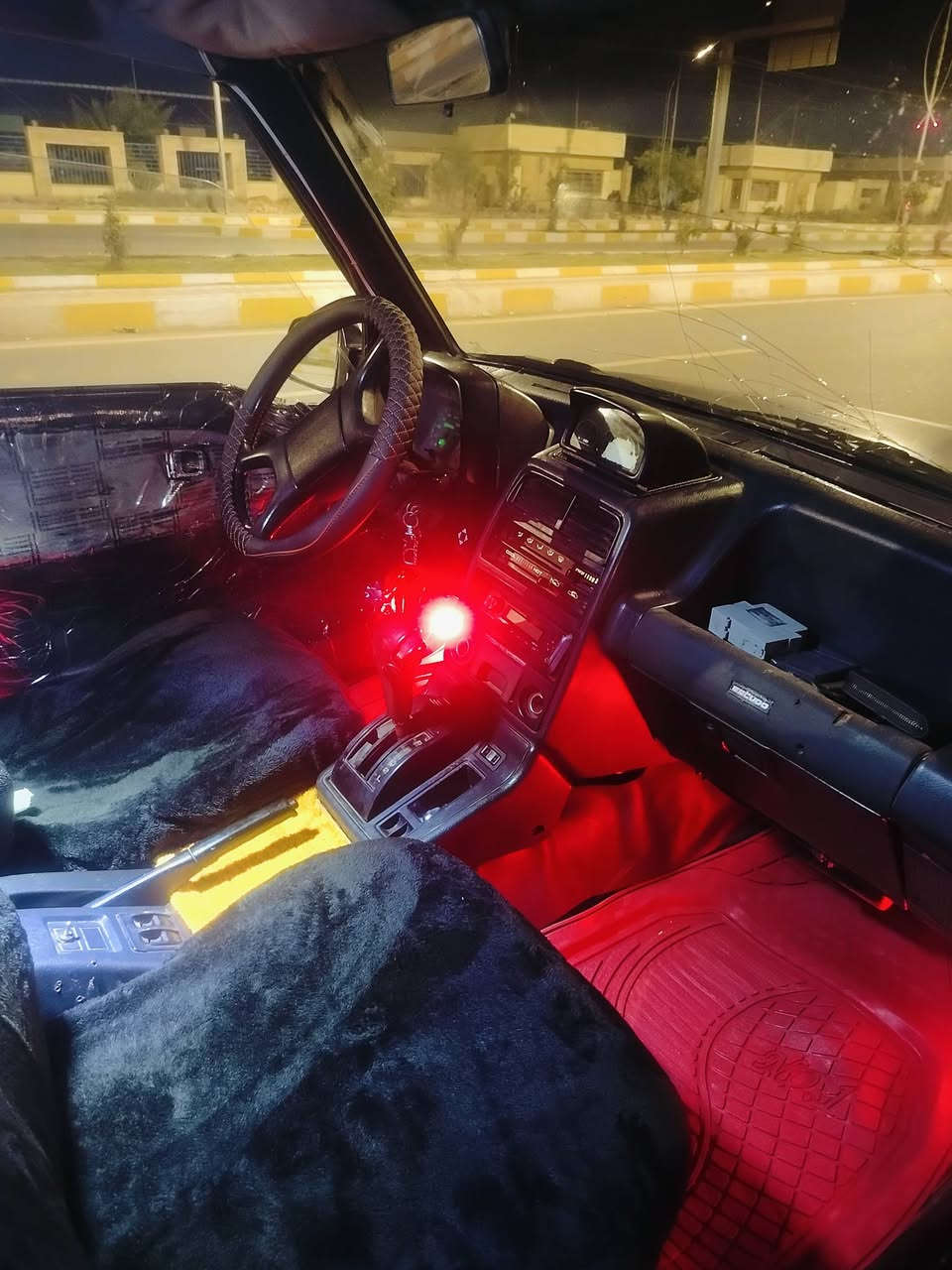 يالله سلام عليكم جيب ساسوكي موديل 2000
مكينه وكير محور كورلا مكفولات سنويه 29 راعيه الشرعي يمي بل ناصريه رقم بصره محول نكليزي وهزه جديده 

كهربائيات عامه شغاله جام كهربائي شغال اربعتهن 

سياره جاهزه وين ما يعجبك تراي اطلع 

سعرها28  وبيها مجال قليل كلش بسعر الايراني مكانه ناصريه مركز شراي اتصل وبخدمتك

***********
