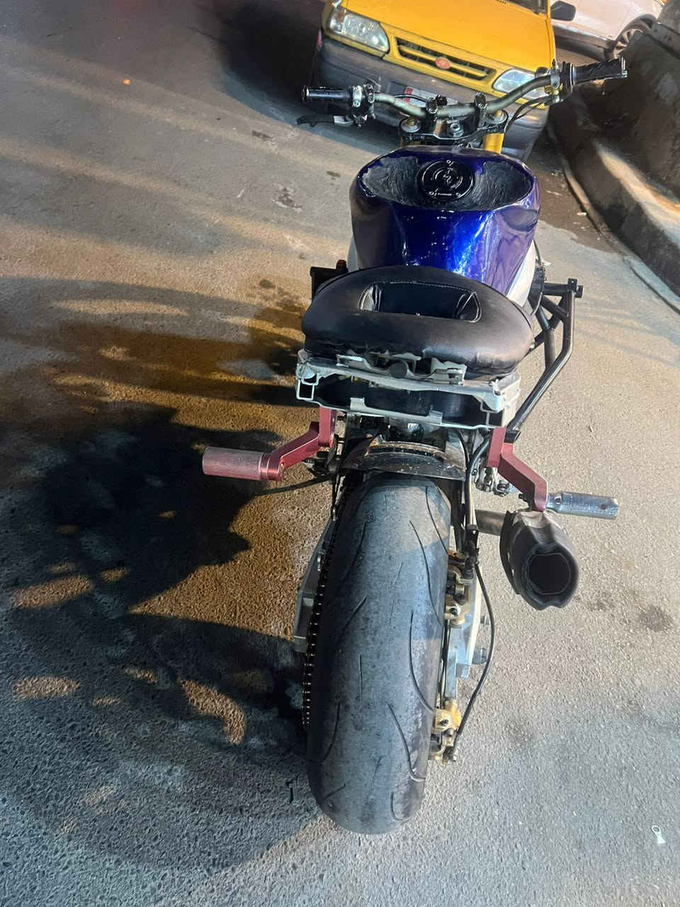 دراجه جاي تخربط المكينه شرط كصه اوله جديده ذبيت عليه 800 قبل شهر بس جاي تخربط ابيعه علوضعيه تجي شغله وشوفه نصبه حلوه دراجه خير من الله سعر 17$ مكاني بغداد مدينه الصدر وبيه مجال للطيبين ***********
