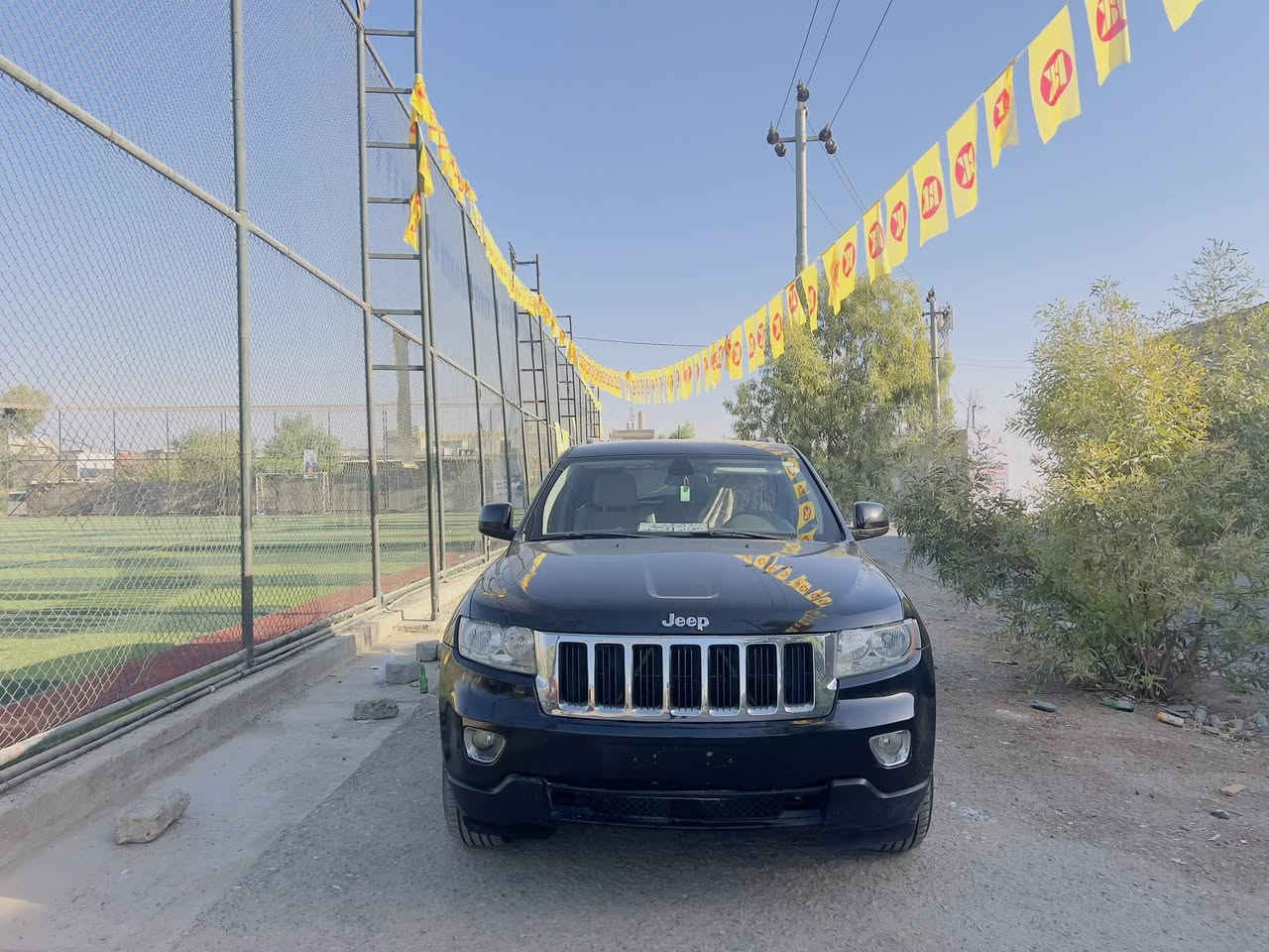 السلام عليكم جيب  لاريد موديل ٢٠١٢ رقم  جديد  نصف الباب سبوخ  محرک مافتح   ماسف بەسمە کوشین کاربای سیارات جدیت 
مکان اربیل 
رقم الهاتف /*********** واتساب
