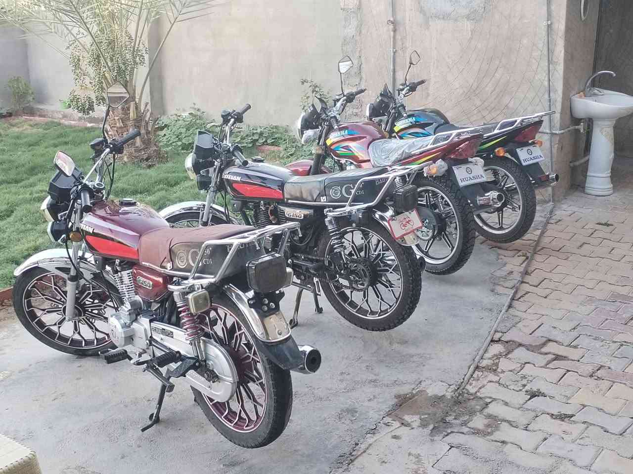 يوجد لدينا مواطير هيوشه +ايراني حسب الموديل نغد +اقساط للمضبوط فقط مكان حديثه خاص او اتصل
يوجد لدينا مواطير 
هيوشه 2025 اسود ماشي 12الف 
هيوشه  2026 زيرو  
هيوشه 2026ماشي 700كم  
ايراني 2024 اكتروني بصمه محرك اسودفول جديد  
ايراني 2024 اكتروني بصمه محرك ابيض فول جديد 

حسب الموديل نغد +اقساط للمضبوط فقط مكان حديثه حي العسكري  خاص او اتصل. 
*********** 
للمضبوط فقط 
مراوس ع حلال او غير موطور حسب الاتفاق تدللون
