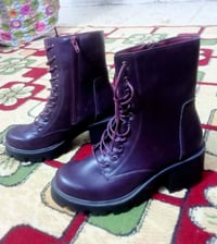 بوت نسائي • حريمي