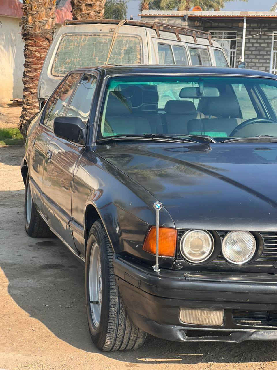 سلام عليكم باي ام موديل92حجم735مكفولة منكلشي محرك6 مكفول اكسن كير مكفول صدر امامي خلفي جديد كشر نضيف داخل كهرباء تخم تاير ورة كدم منضومه زنون سنتر تشقيل بعد فتحة سقف رقم بقداد تحويل ثاني يوم سعر60 وبيهة مجال ابو غريب ***********
