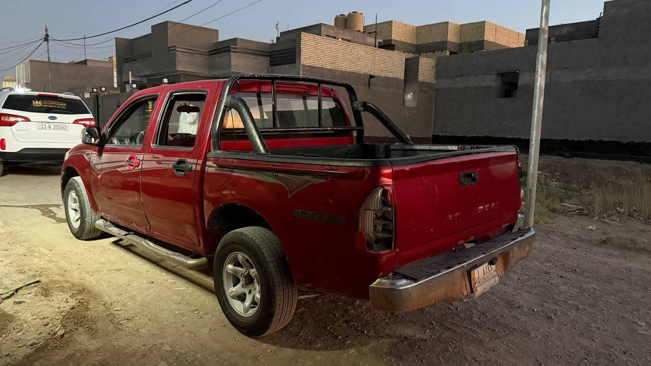 السلام عليكم سياره كنوه موديل ٢٠١٢ رقم مثنى باسمي مداور ثاني يوم مكينه وكير جدد سياره جاهزه مابيه نقص  مكاني بابل قضاء القاسم  سعرها  ٤٠ وبي مجال ***********
