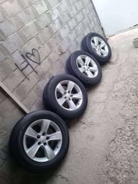 شباب ويل جارجر اصلي هوه وتايراته للبيع لي حب يتفضل خاص وخادم 077219297...