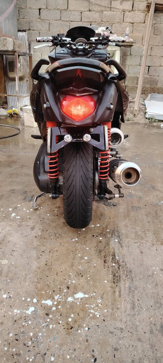 سلام عليكم دراجه فاز محرك مكفول من النضوح والتنقيص ونكره بكل وقت شته وصيف كهربائيات كلشي شغال بيها كير 8 نمر مواصفات S7 محرك اسود  ممشه دراجه 20 الف فقط حقيقي ماطلع بيها ابد ٢٤ ساعه بل بيت مجودرها وسعرها
نقص كفر واحد رقمي *********** تصل وتدلل سعر ب ١٠
