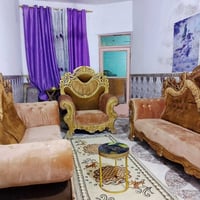 كنب ملكي • ٩ مقاعد • نضيف