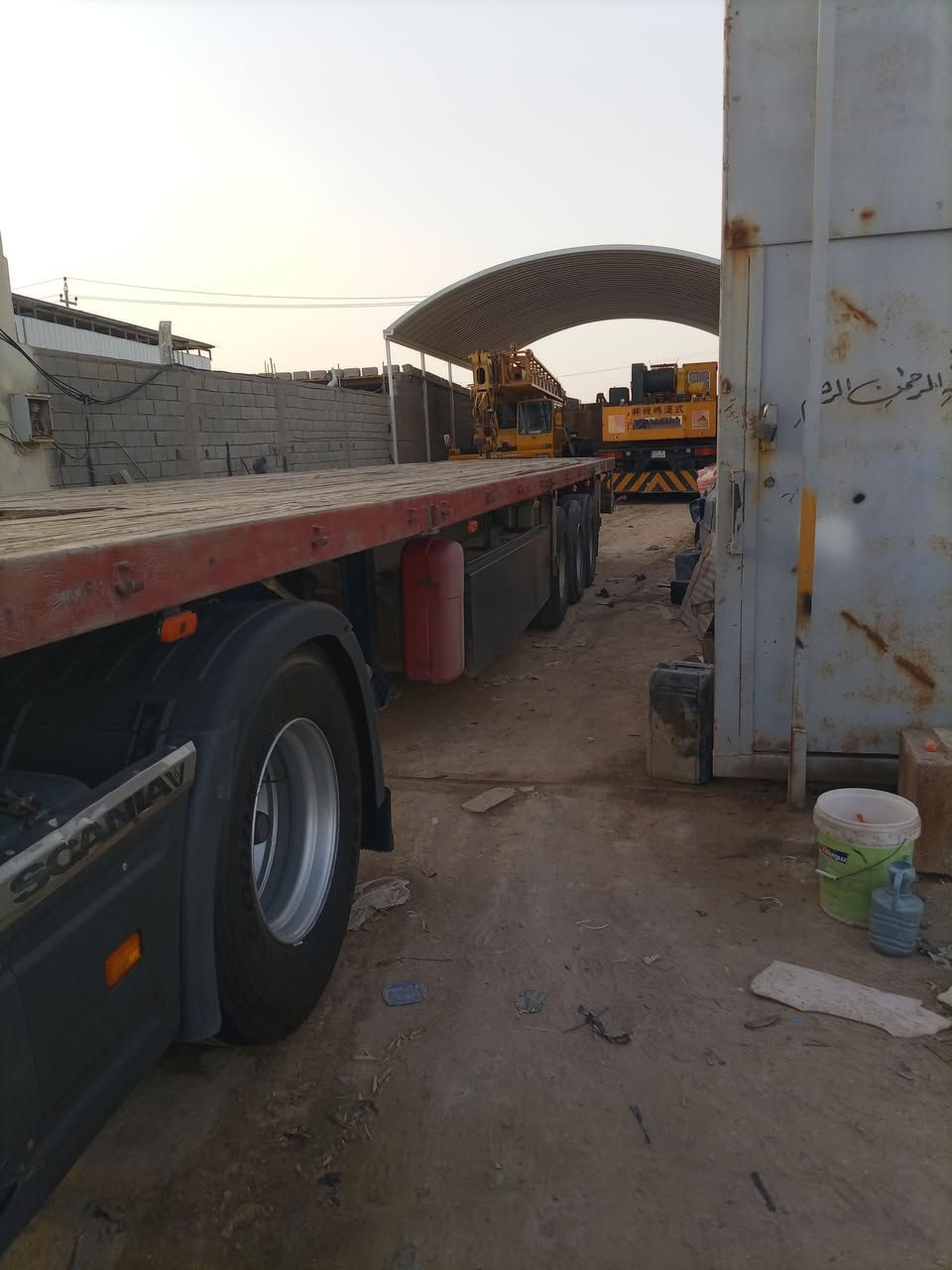 سلام عليكم عربانه اوربيه للبيع طول١٣و٦٠دسك  العنوان بصره سعراتصل ع هذا رقم ***********
