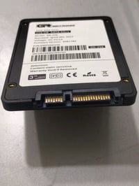 ذاكرة ssd حجم 256 GB سرعة 6GB/s مستعمل اخو الجديد مابي و لا خدش السعر ...