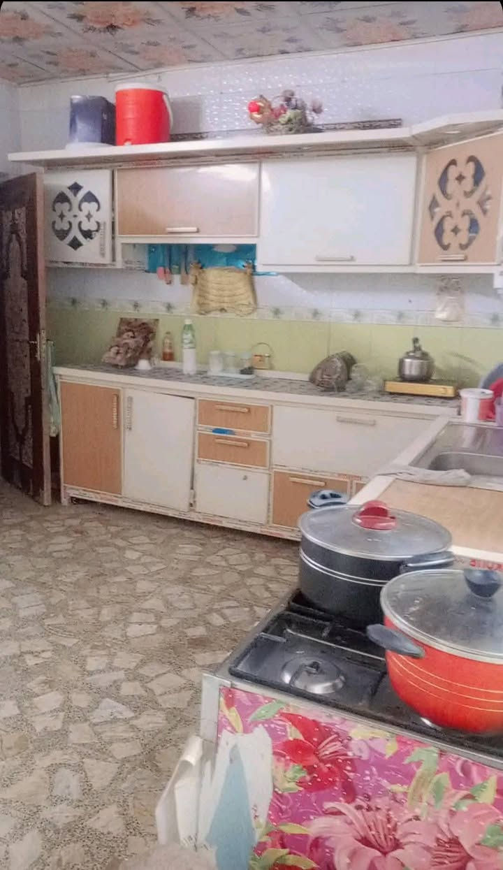 ٢٠٠ متر تريدة رهن ١٥ تريدة إيجار ٢٥٠ قفل شارع المطار موقع بالصورة
مندوبة عقارات


**إذا كنت صاحب هذا الإعلان وتريد حذفه لأي سبب، رجاءا أرسل رسالة إلى الدعم الفني**