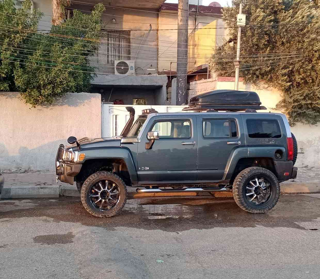 السلام عليكم   ..... مكلف بلنشر
همر H3  للبيع  السعر 95
مكينه تاهو V8/5300  
رقم بغداد  تحويل مباشر 
سياره لا ضربه ولا صبغ   بس عوزهه ترتيب نواقصه بصيطه  مكان السياره كوت داموك.. رقم صاحبه ***********
