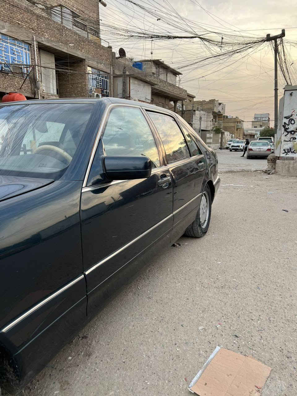 سلام عليكم  مارسدس شبح مديل  96  سياره فول  كفاله عامه مصبوغه عام للجماليه تبريد وي سويج  سياره خير من الله    تواصل  وستفسار  عله رقم  ***********   ما متواجد خاص تصال فقط
