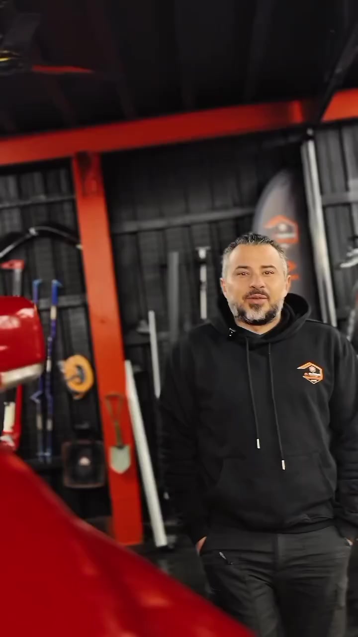 سيارة Ram 2017 بحلّة جديدة كلياً 

تم تنفيذ باكج تعديل متكامل يرفع الأداء والشكل لمستوى ثاني 👌

✔️ بار علوي قوي
✔️ كشافات + إضاءة LED على الغطاء
✔️ شيل أمامي معدل
✔️ أضوية أمامية عدسة
✔️ طمبون أمامي شرس
✔️ تنفيخات عجال عريضة مع كوشوك وجم
✔️ أباجور خلفي كهرباء
✔️ ستوب خلفي مميز
✔️ شاشة Tesla عصرية
✔️ كاميرات 360° أمامي وخلفي

✨ شغل احترافي يلفت النظر من أول نظرة

📍 ALHADDAD AUTO GROUP CENTER
📞 0795787773

#Ram2017 #تعديل_سيارات #تجهيزات #LED #شاشة_تسلا كاميرات360 سيارات_معدلة عشاق_السيارات تفصيل_سيارات AutoStyle JordanCars AmmanCars PickupLife TruckMods CarUpgrade


**إذا كنت صاحب هذا الإعلان وتريد حذفه لأي سبب، رجاءا أرسل رسالة إلى الدعم الفني**