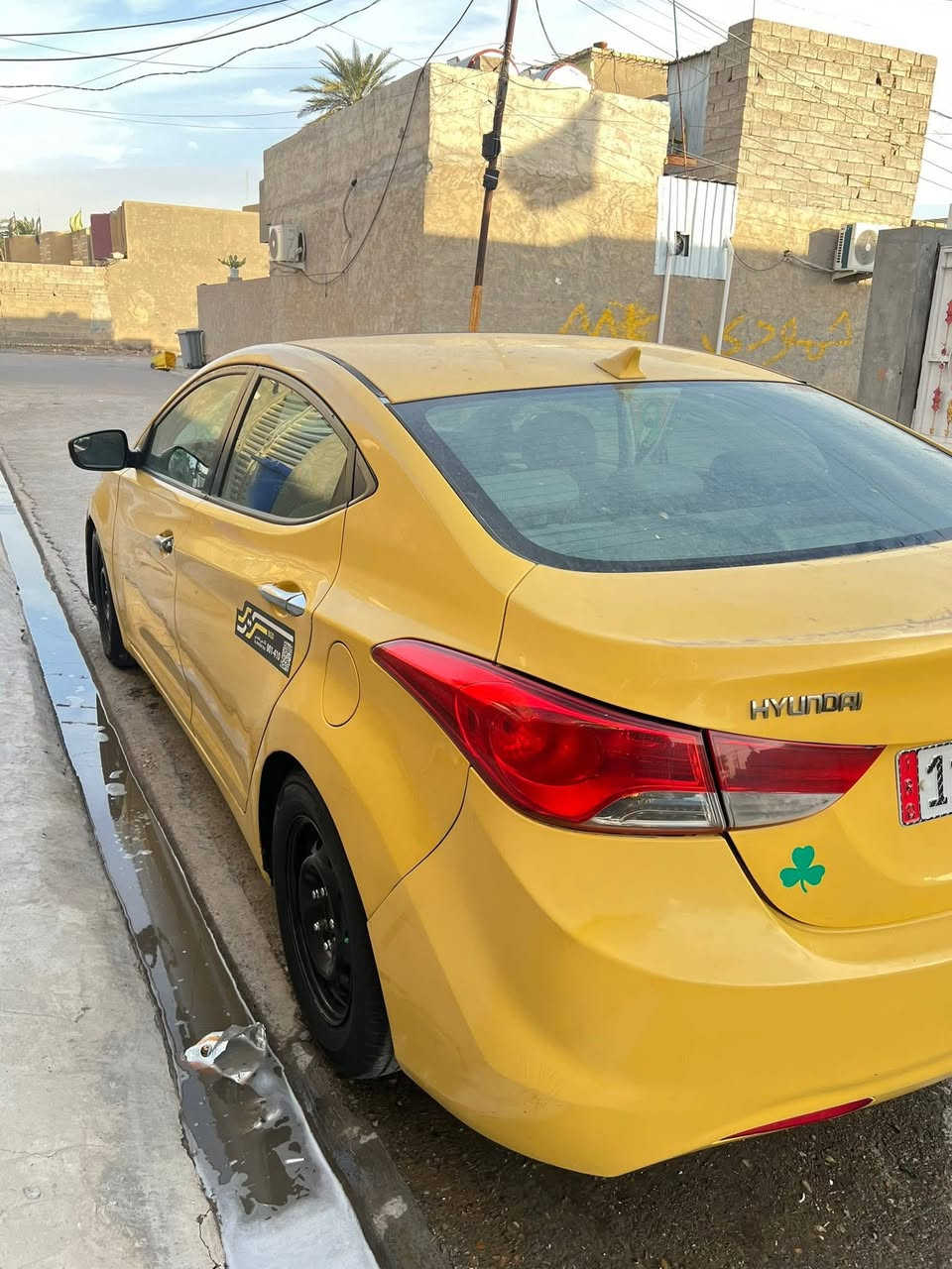 لسلام عليكم شباب النتره 12  للبيع 
سياره فولل عده البصمه السياره معروضه 105 وبيها مجال 
بدون دواخل وسياره جاهزه لللشارع تخم تاير جديد اي نقص مبيها مكان السياره بغداد السياحي منطقه السعاده والكرامه رقم الهاتف ***********
