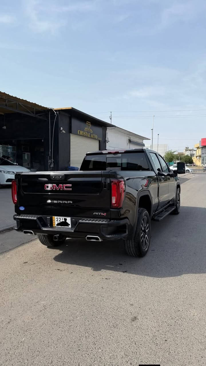 🚨🔥 سييرا AT4… وحش الطرق والهيبة 🔥🚨
2023 GMC Sierra AT4 🇺🇸

💥 قوة أمريكية + فخامة + مواصفات فول 😈💥
الموديل: 2023
المحرك: V8 6.2 🚀
الموقع: أربيل 📍

━━━━━━━━━━━━━━━
🔥 المواصفات (1/1 فول):
مقاعد مبردة + مدفأة ❄️🔥
ستيرن هيتر
تشغيل بصمة + دخول بدون مفتاح 🔑
تشغيل عن بعد
ملاحة GPS
مرايات كهربائية طي
Apple CarPlay + Android Auto 📱
Bluetooth

📸 كاميرا 360 + فتحة سقف
رادار النقطة العمياء ⚠️
مقاعد Memory
ماسحات مطر أوتو 🌧

━━━━━━━━━━━━━━━
🔥 سيارة جاهزة + هيبة + أداء قوي
🔥 صور الحادث موجودة داخل المنشور

━━━━━━━━━━━━━━━
💰 السعر: 39,000$ 🔥

━━━━━━━━━━━━━━━
🚨 عندك سيارة للبيع؟ 🚗
أرسل الصور والتفاصيل، وسنقوم بعرضها على صفحتنا مجاناً 🔥
فرصة للوصول إلى عدد كبير من المشترين 💯

━━━━━━━━━━━━━━━
📞 *********** (واتساب)
