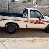 سيارة • رقم جديد • معجون