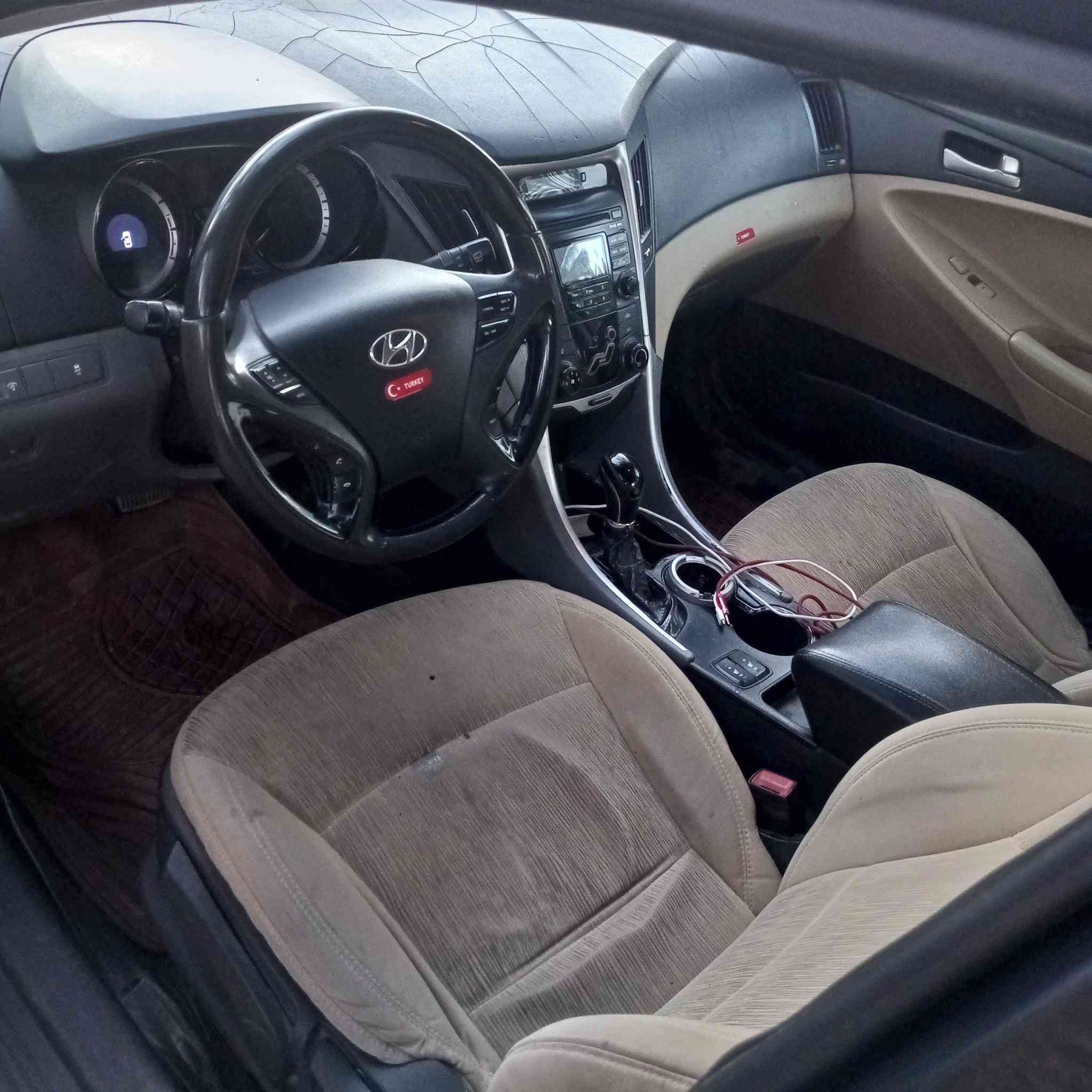 اسلام عليكم  سوناته 2013
البيع رقم بابل انكليزي 
اسعر 85 وبيه مجال 
***********
