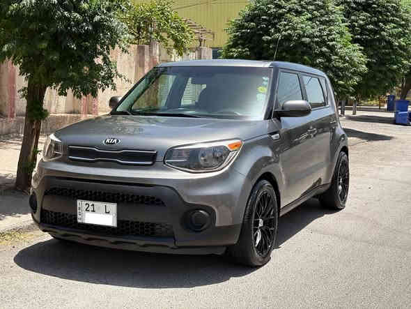 كيا صول ٢٠١٩ 
٤١ الف مايل ماشي 
مكينه مرغوب ١٦ 
سنويه كل شي جديد بسمي حتي ٢٠٢٩ 
صبغ فقط صندوق بدون دواخل ، بدون ايرباك 
واتساپ ***********
