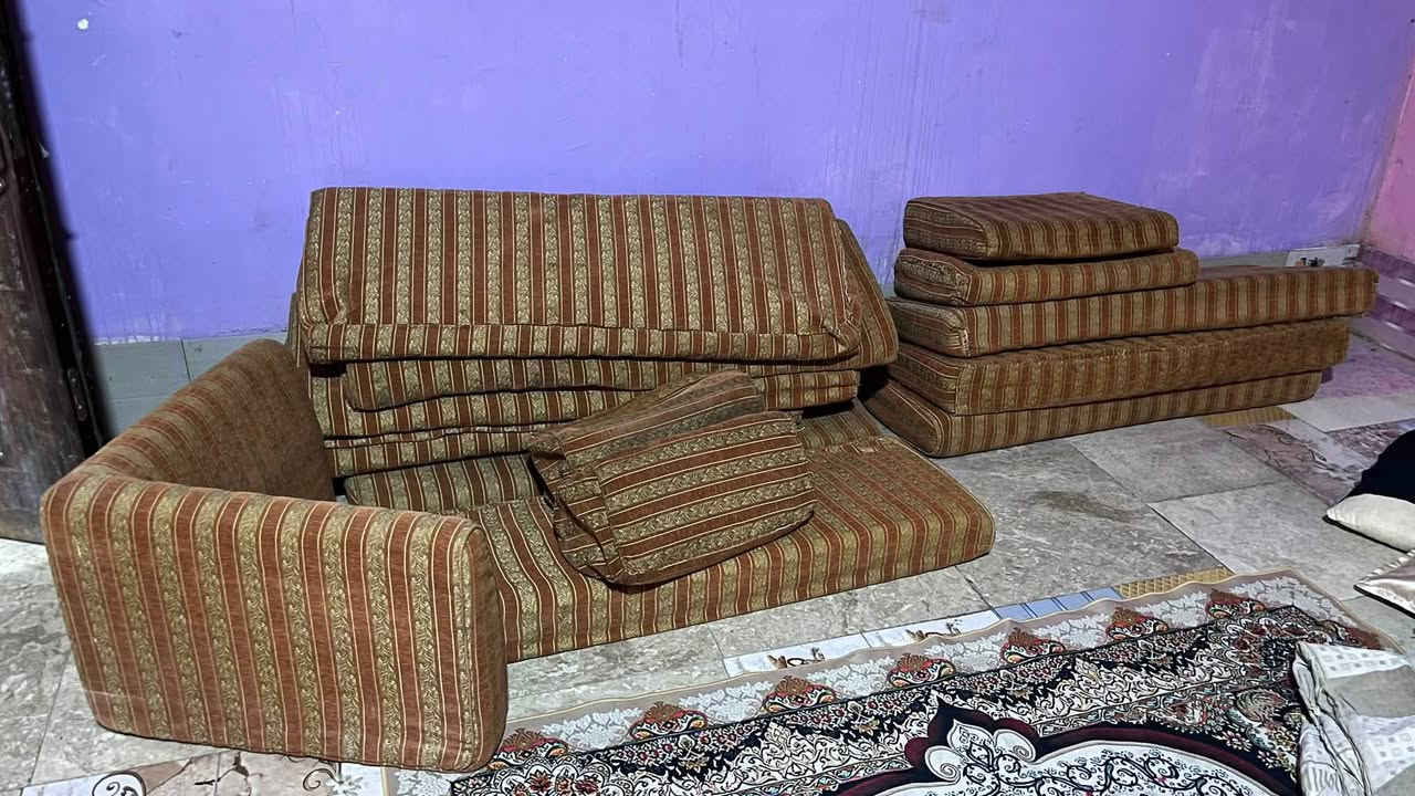 سلام عليكم كعده عربيه للبيع سعر200 وبيه مجال مستعجل عليهن البصره شط العرب الجزيره ***********
