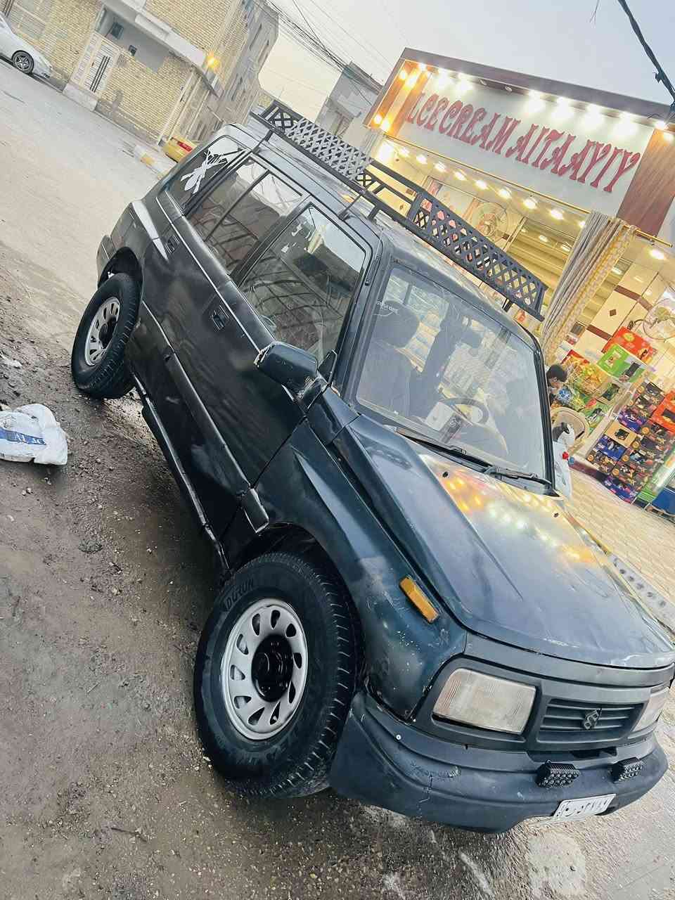 سلام عليكم
لبيع سياره زازوكي فيتاره موديل ٩٢ 

سياره جاهزه من كل نواحي  

تبريد ثلج 

حداديه توني معمره 

بيه مكينه ثري واي 

كير ومكينه مكفولات 

سستم صوت كامل 

رقم سياره بصره مشروع وطني 
السعر ٣٨ 

العنوان ناصريه قضاء الرفاعي 

***********
