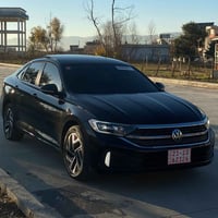 ڤۆلکسواگن جیتا 2024  مواسەفات sel premium  بە شەرتی گێر و مەکینە  و کا...