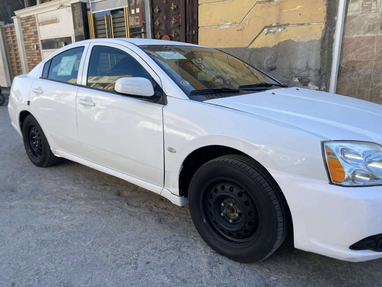 سلام عليكم ميسيبوشي كلنت موديل 2011بسم شريكت لقواس ماعليه حجز سياره جديده كير مكينه تبريد كهرباءيات صدر كله مكفول ابيع واقع حال رقم الماني سنويه عضم مكان بغداد سعره 50 🙏***********
