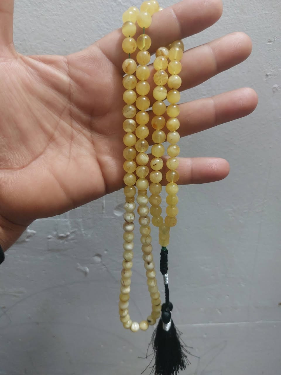 كهرب بولوني ١٠١ حبه حجم ٨ملم  وزن ٣٢ غرام سعر ٦٥ الف مع توصيل


**إذا كنت صاحب هذا الإعلان وتريد حذفه لأي سبب، رجاءا أرسل رسالة إلى الدعم الفني**