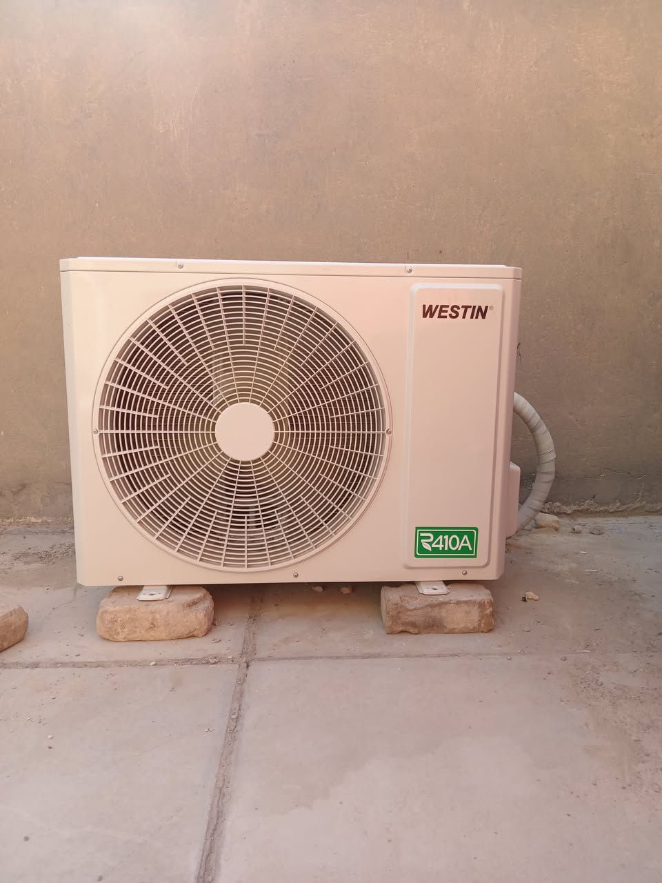 تنصيب سبلت٤٠ الف
غسل سبلت ٣٠ الف
غسل سبلت كنتوري ب ٣٥ الف غسل مكيف١٥ الف 
 فتح سبلت فقط ب ١٥ الف
نقل سبلت من مكان الى مكان ثاني مع غسل 
ب ٦٥ الف..
 صيانه مكيف اذا كان في ليك ٦٠الف بدون شحن غاز.. عطل كهربائي للمكيف + سبلت ب ٢٠ الف دينار
تصليح ليك في سبلت بدون غاز٦٠الف

للستفسار.. واتس اب ***********
وللتصال أيضاً..
.ماعليك فقط الاتصال ونجيك للبيت تصليح موقعي..
