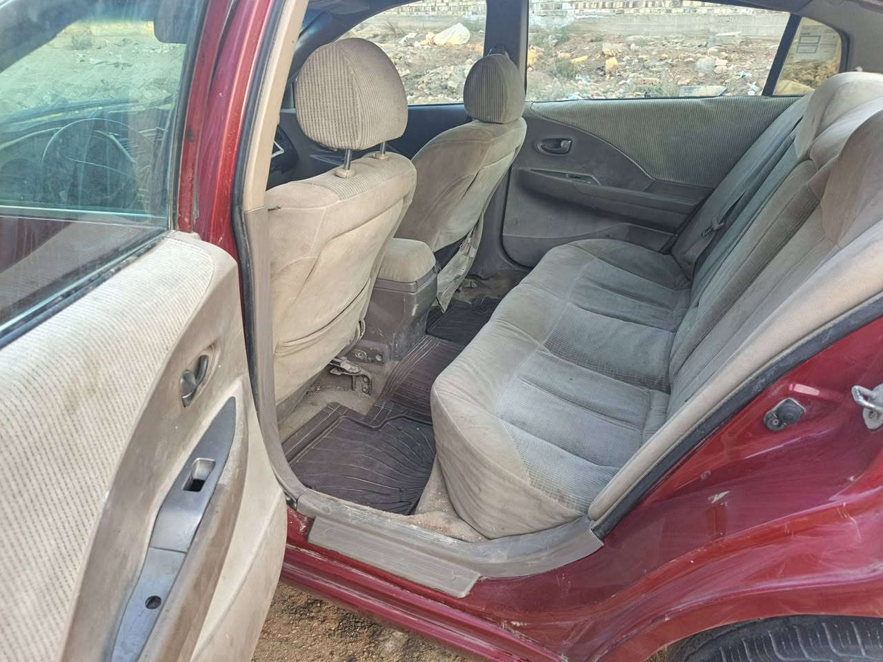 سلام عليكم نيسان التيما 2004 للبيع سعر 40 وبيها مجال كير ومكينه كامري ابو الجف مكان كوفه ناحيه العباسيه للتواصل ***********
