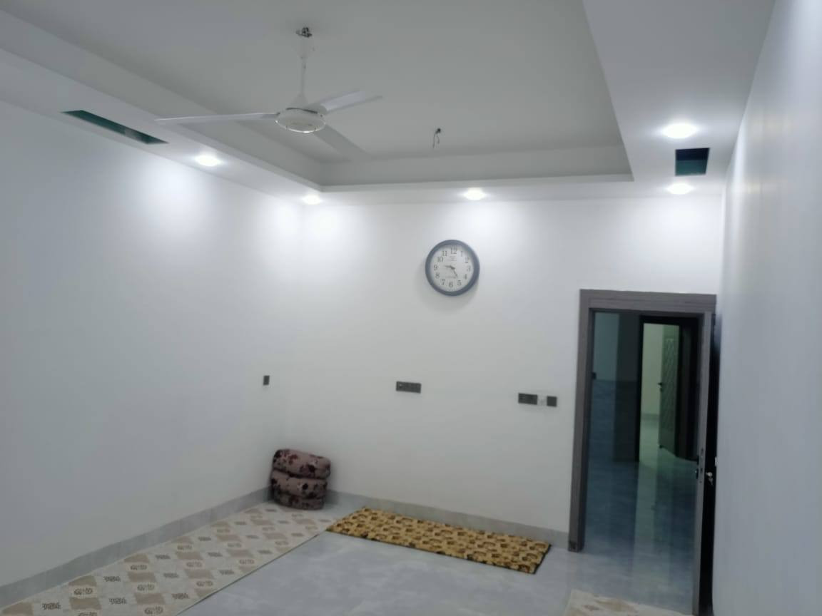 دار للبيع 150م زراعي ارجيبات شركة طارق غرفة نوم مطبخ حار وبارد ستقبال هول كبير نضام دكت سقوف بيت فول خلف اتجاري سعر المطلوب 60 ومجال
***********
