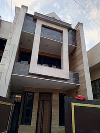 منزل للبيع في منطقة العامرية مساحه 150م بناء 2025 زيرو يقع في مربع الك...