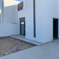 مجمع طيبه السكني • ٢٤٢م • تجاري شارع ٣٠