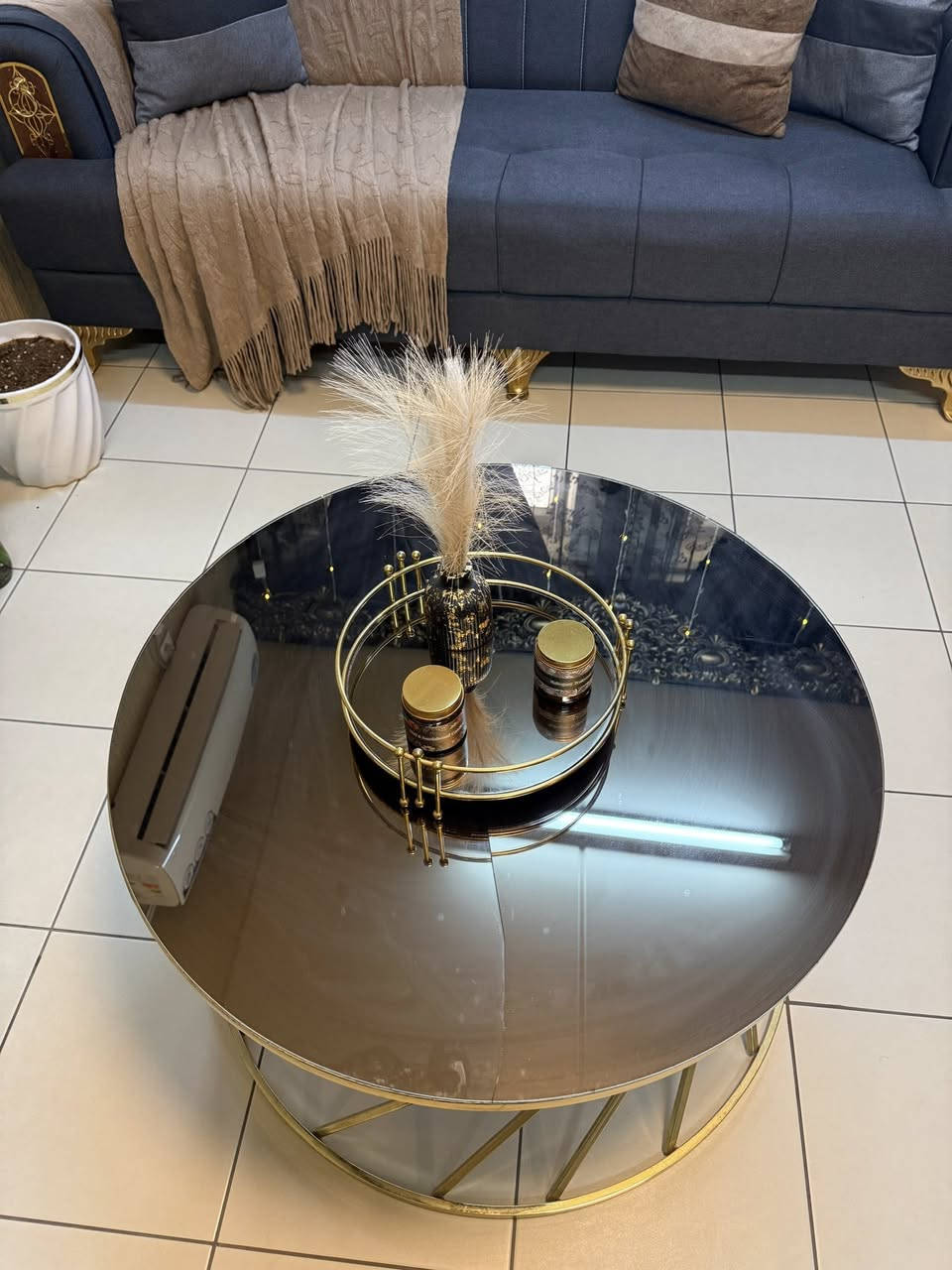 صاله كامله للبيع/ تخم مع طبله مع زرع 
تخم ٨ مقاعد تركي سبع بلوكات جديد ونظيف كلش 
سعر تخم ٥٥٠ وبي مجال بسيط
الطبله ٧٥ وبيها مجال 
السنادين الزرع كلهن ب٥٠ الف 
الخاص مفتوح


**إذا كنت صاحب هذا الإعلان وتريد حذفه لأي سبب، رجاءا أرسل رسالة إلى الدعم الفني**