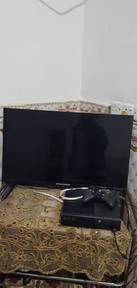 للبيع اكس بوكس 360 وجهاز سامسونج G7 نضيف السعر والستفسار خاص او عل رقم...