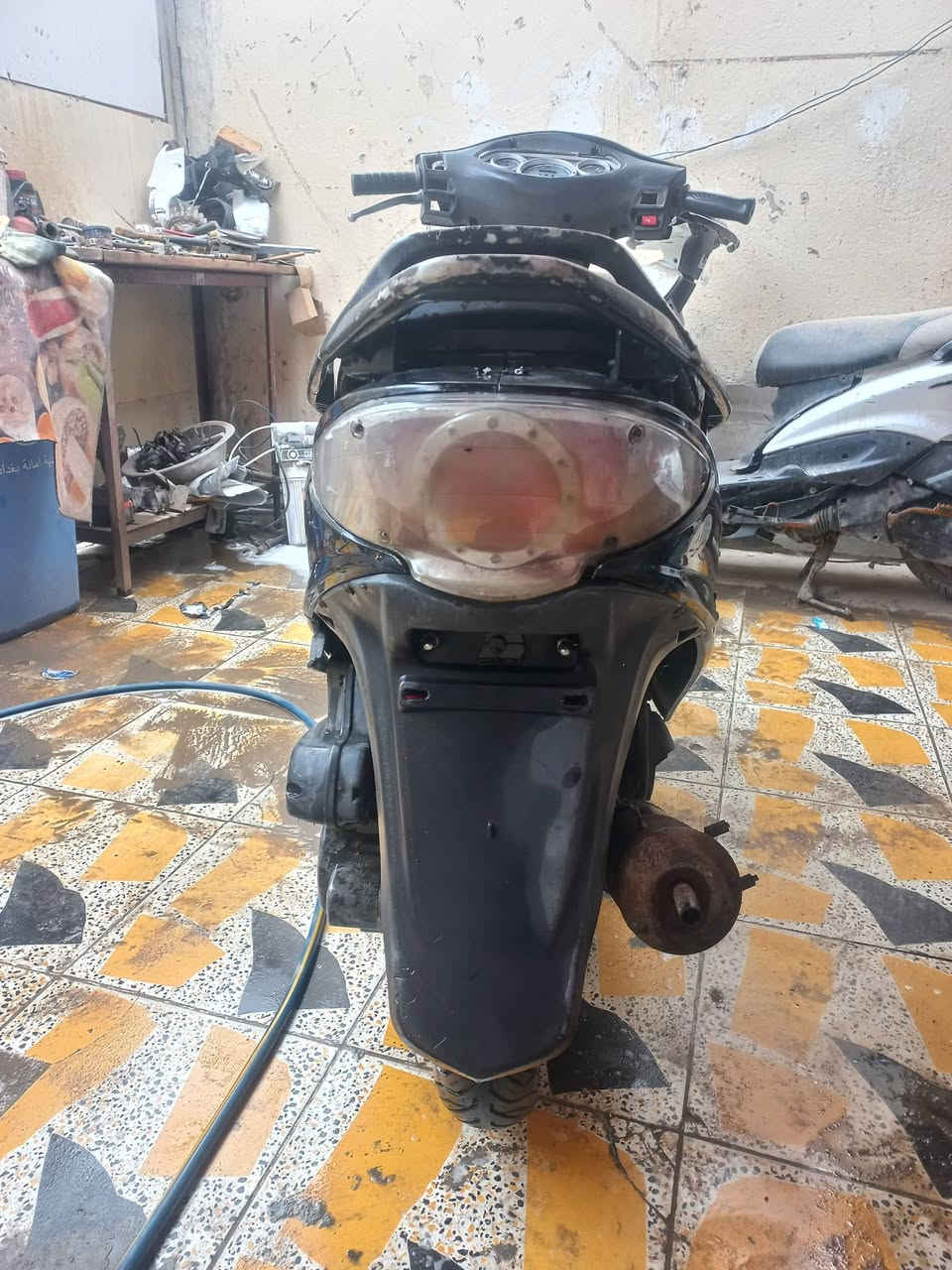 سلام عليكم دراجه كامكو دراجه شغاله بس بيعلك كوم حديد
سعر 150 بيه مجال 
مكاني التاجي


**إذا كنت صاحب هذا الإعلان وتريد حذفه لأي سبب، رجاءا أرسل رسالة إلى الدعم الفني**