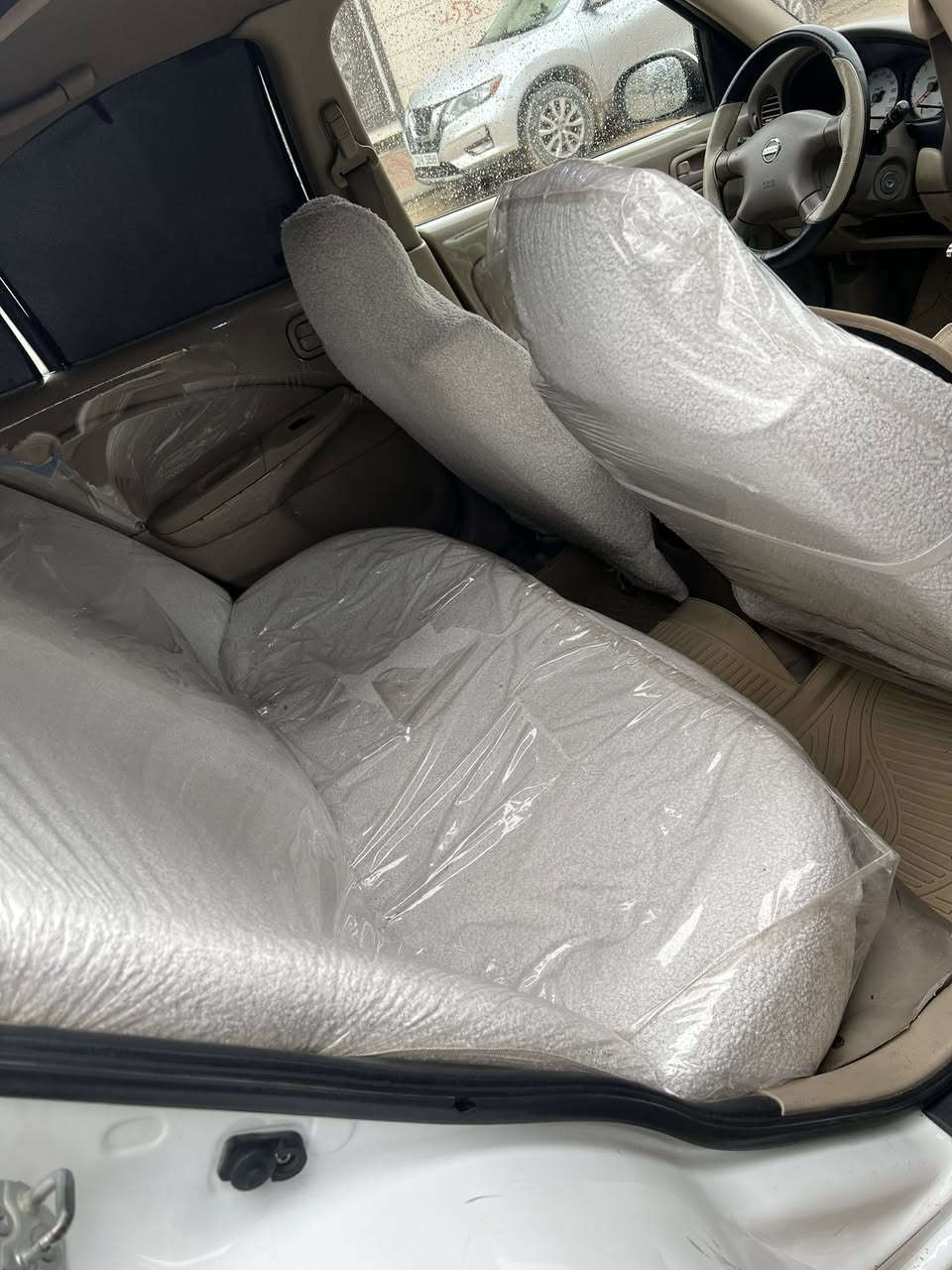 السلام عليكم
للبيع سني2009 ياباني اصلي
محرك 1600 قبق اسود
للون//ابيض ثلجي 
رقم سليمانيه انكليزي سنويه 30 هزه 27
موصفتها
دبل جكمجه +بلاجكتور+داخل عسلي +محرك قبق اسود+جام 4 اوتر 
سياره وضع شركه وجديده بمعنه الكلام 
وكلها مكفوله بدون مصرف 
مكان السياره تكريت القادسيه 
اعتذر الاقصاط والوعده 
*********** 
السعر 110 مجال جدا بصيط
