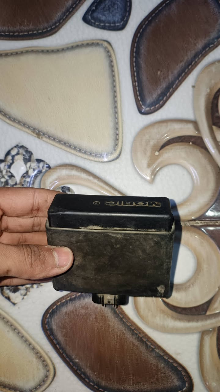 كابريترات 60 البيع
الاصليه بلاد ب 18
والتجاري ب13
والعضمه كابريتر بلاد نقصها بس طوافه ب7
وعقل 8خطوط بلاد شرط شغل البيع
***********
