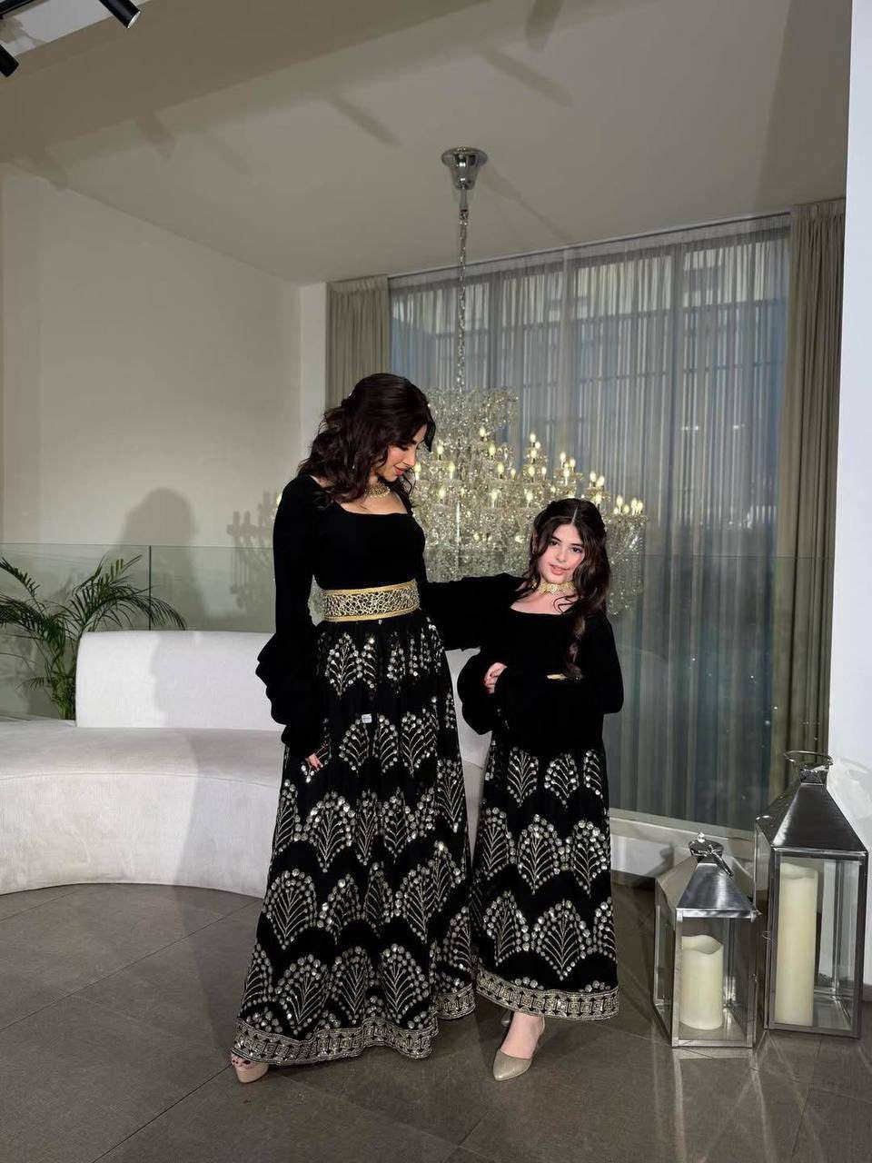 👇👇 بسم الله توكلنا على الله 👇👇

👌👌 ومازال لدينا إبداع لم يصل إليه أحد 👇

✨✨✨ أحدث صيحات الموضة العالمية لعام 2026
🎨🎨 الألوان :-كما معروضه 
فستان دااابل ايطالي كوالتي عالي 

قياس  38 40 42 44 46 48

طفله من 6 لل 12
توصيل جميع محافظات العراق


**إذا كنت صاحب هذا الإعلان وتريد حذفه لأي سبب، رجاءا أرسل رسالة إلى الدعم الفني**