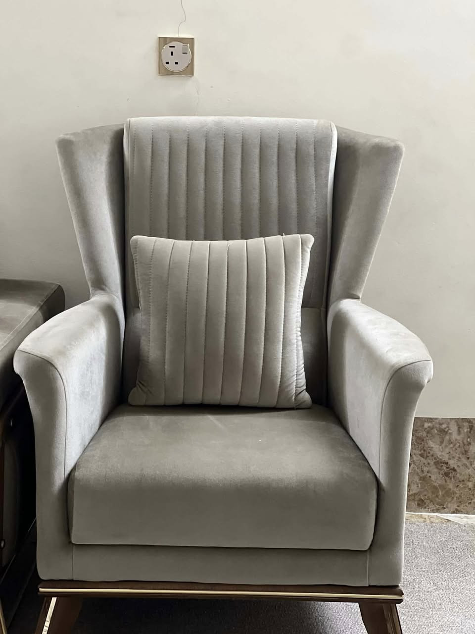 ئەم تاخم قەنەفەییە بۆ فرۆشتن 
لۆک لۆکە تورکییە 
١٠ نەفەرییە 
شوێن سلێمانی 
بۆ نرخ نامە بنیرن


**إذا كنت صاحب هذا الإعلان وتريد حذفه لأي سبب، رجاءا أرسل رسالة إلى الدعم الفني**