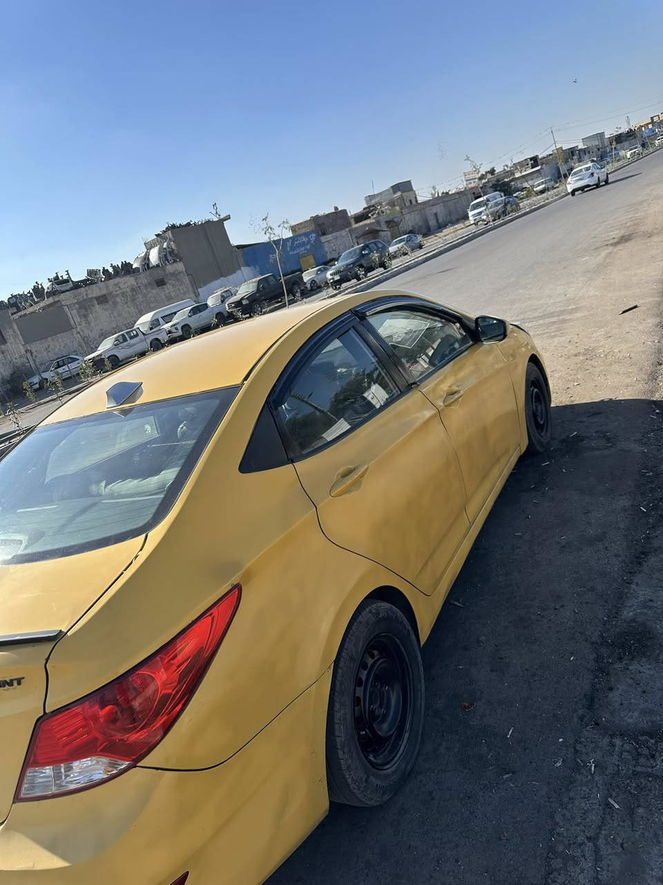 موديل 12 خليجيه 
بيها ضربات وملاحظات
رقم جديد 
رقمها نجف 
استفسار اكثر ***********
مكاني بغداد
سعرها 87 ورقه مجال بسيط جداً 
فقط شراي يتصل بدون زحمه اخوتي
