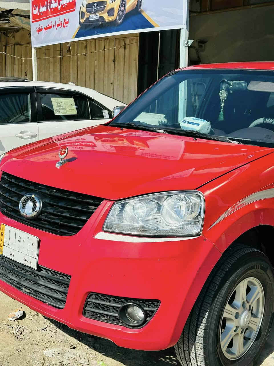 سلام عليكم  كريت ويل موديل 2011 رقم واسط.  كير ومحرك  حداديه جديده سيارة جاهزه سنويه جديدة كهربائية كله شغاله السعر  60 . بيع   مراوس حسب القناعه المكان سماو   
. سياره جديده رقم مبايل ***********
