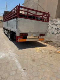ستة وربع • نجف • للبيع