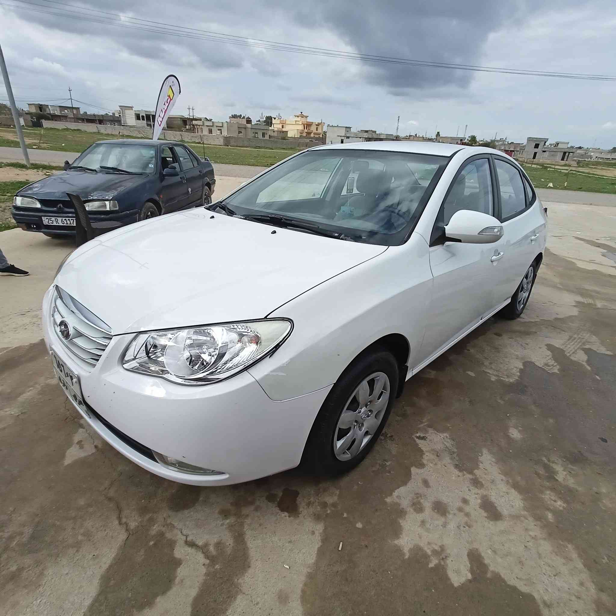 السلام عليكم النترا للبيع مالت العيد بدون ضرر ملاحظتين بيه
موديل 2010
خليجي محرك16 دكشن ناصي محرك كير تحويل بشرط سيارة جديده بالنايلون
موصل ناحية الشورة  ***********
السعر115وبيه مجال
