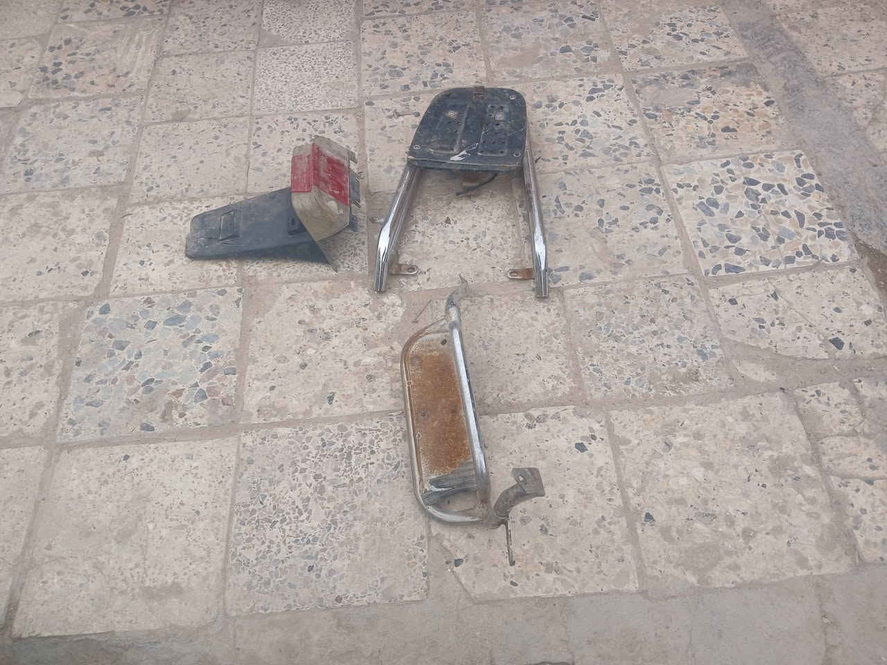 سلام عليكم دراجة للبيع سعر مناسب مكاني بغداد***********
