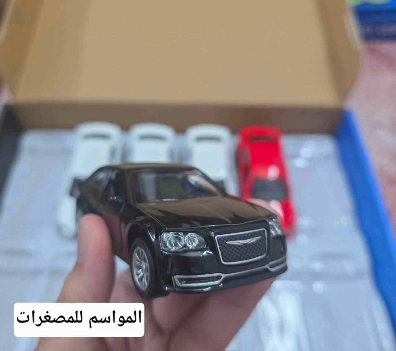 متوفر مصغر اوباما
طول المصغر ( 12 سم ) اي مايعادل باكيت الجكاير

يفتح ابواب امامي مع اضوية امامي 

حديد

سعر القطعة 10   الاف  دينار  

ومتوفر توصيل بغداد والمحافظات   ب 4 الاف 

للحجز مراسلة على الخاص


**إذا كنت صاحب هذا الإعلان وتريد حذفه لأي سبب، رجاءا أرسل رسالة إلى الدعم الفني**