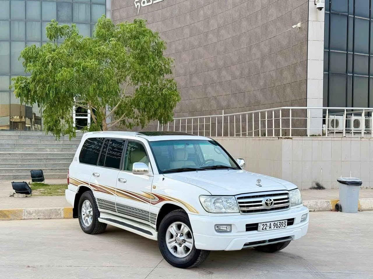 السلام عليكم ورحمة الله
للبيع كلين تايتل 
موديل 2002
محدث 2007
سياره نوزل مكينه عدله هزه جديده سنويه جديده غرامات صفر 7 راكب عليها منظومه غاز ايطالي الاصليه حداديه جاهزه من كلشي دبل تانكي دبل كير تبريد ثلج 3 قطع مع ثلاجة 

ب اسمي حصراً تحويل مباشر. 
مكفوله من كلشي عدا كارت تكحيل بمكان محدد ماتصرف عليها دينار واحد عنوان بغداد حي الجهاد 
السعر 167 
اتصال او واتساب 

***********
