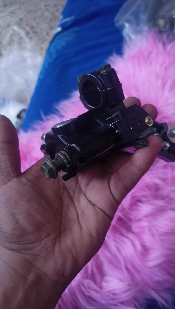 السلام عليكم متوفر قطع دراجه ناريه بسعر 25 ألف


**إذا كنت صاحب هذا الإعلان وتريد حذفه لأي سبب، رجاءا أرسل رسالة إلى الدعم الفني**