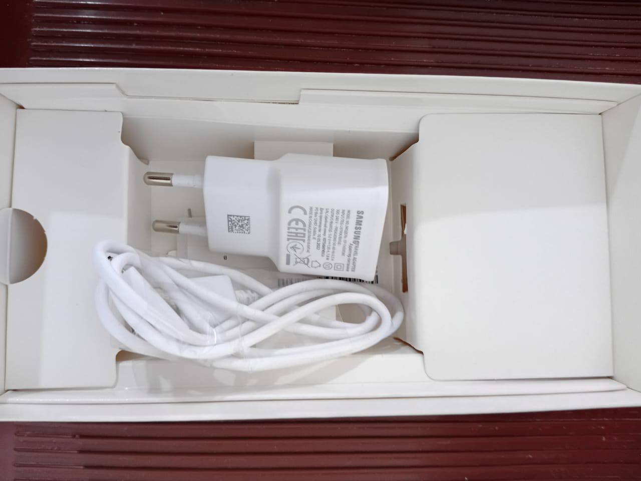 السلام عليكم جهاز A03 جديد بلباكيت مثل ماوضح بلصور اشتريته من المحل وضميته أبد مستخدمته هسه احتاجينا لأن مؤجرين  ونريد انبيعه وكلشي كامل ويا حتى الوصل مالته والضمان موجود رجاءآ لاتكسرون بالسعر
ولاتبخسوا الناس اشيائهم
السعر:175الف
العنوان/البصرة/الإبلة
الرقم/***********
