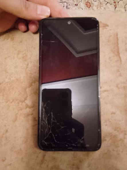 السلام عليكم.موبايل انفنكس زيرو x ذاكره 128 بي فطور بلشاشة عليسرة وبضهر الكامرة بس ما مأثرة عاللمس للبيع فقط ***********بي واتساب...***********
