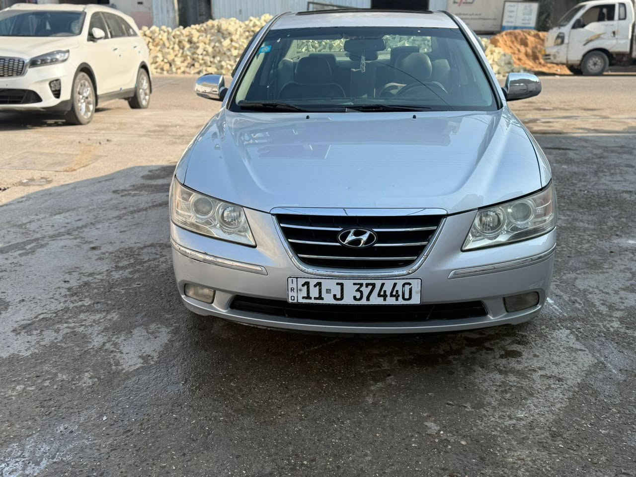 السلام عليكم..
سوناته موديل ٢٠٠٩ فوول مواصفاة
صبغ بيهه قطع صفحه بدون دواخل
السيارة ع البلاد ونضيفه ومال جناي 
محرك ،   v6  اسلايت تحكم اكروز سرعه
سماعات انفنتي كشنات تدفئه + كهرباء
تبريد شاشه لمس داخل صاج .
شاشه كامرة رقم وهزة وسنويه جدد
السيارة اترايك وين ميعجبك تخم تاير
جديد السعر  ١٠٥ مع المجال العنوان فلوجه
***********
***********
